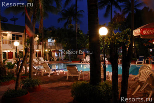 Expat Hotel 2